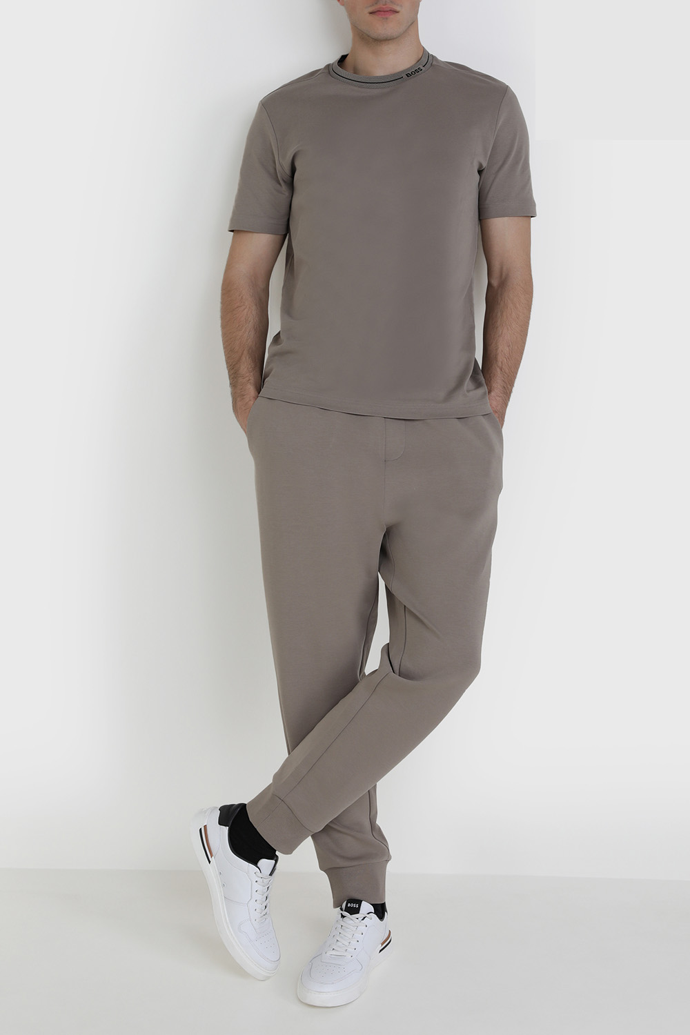 מכנסי ג'וג ארוכים